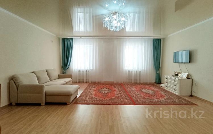 Отдельный дом · 4 комнаты · 148 м² · 3.6 сот., Чапаева — Р-н "Налоговый комитет" за 38.7 млн 〒 в Уральске — фото 2