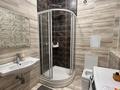 2-бөлмелі пәтер · 79 м² · 4/14 қабат, 17-ш/а. 6, бағасы: 300 000 ₸ в Актау, 17-й мкр — фото 4
