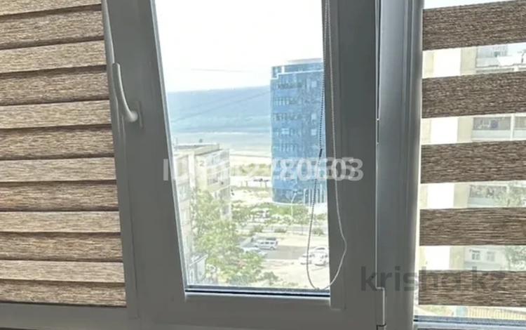 3-комнатная квартира · 70 м² · 5/5 этаж, 14-й мкр 16 за 18 млн ₸ в Актау — фото 2