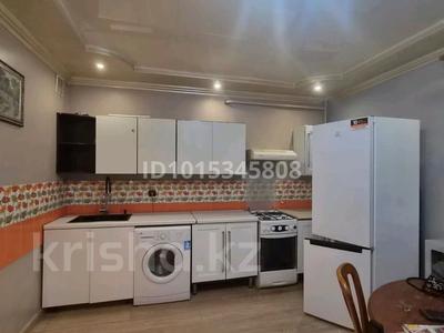 3-бөлмелі пәтер · 86 м² · 1/5 қабат, Думан-2 ш/а. 18, бағасы: 450 000 ₸ в Алматы, Медеуский р-н