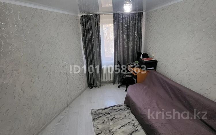2-бөлмелі пәтер · 49 м² · 3/12 қабат, Назарбаева 235, бағасы: 18 млн ₸ в Уральске — фото 2