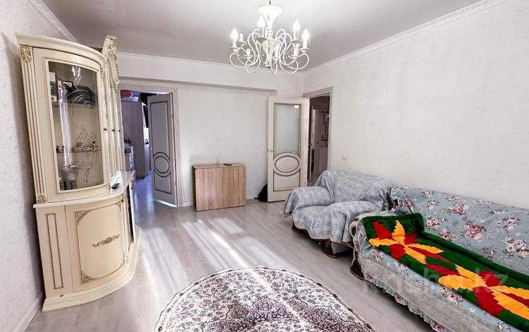 4-комнатная квартира · 80 м² · 5/5 этаж, Самал за 25 млн ₸ в Талдыкоргане, мкр Самал — фото 9