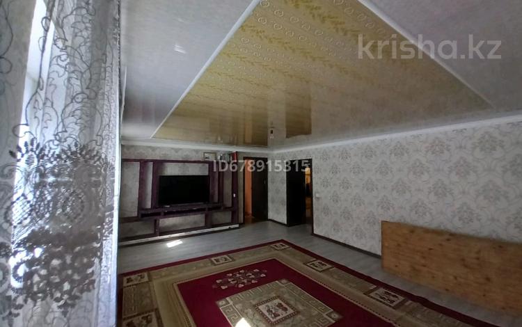 Отдельный дом • 12 комнат • 500 м² • 8 сот., Дина Нурпейсова 39 за 35 млн 〒 в Туркестане — фото 2