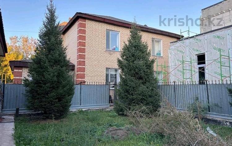 Отдельный дом · 7 комнат · 270 м² · 7 сот., мкр Шубар за 130 млн 〒 в Астане, Есильский р-н — фото 2