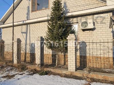 Отдельный дом · 5 комнат · 120 м² · 6 сот., Менжинского 114 за 70 млн 〒 в Семее