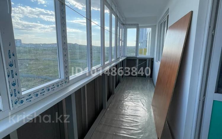 1-комнатная квартира · 42 м² · 9/9 этаж, Есенберлина 52 — Не далеко находится теннисный центр за 140 000 ₸ в Усть-Каменогорске — фото 2