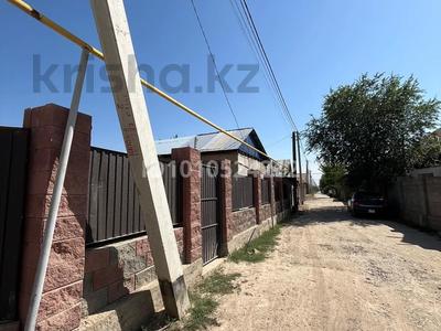 Жеке үй · 2 бөлме · 42 м² · 6 сот., Жомарт , 8 линия 120 — Магазин Ясин, бағасы: 9.5 млн ₸ в М. Туймебаеве