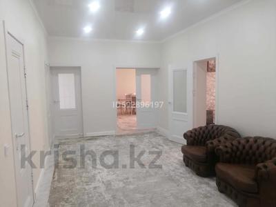 6-комнатная квартира · 375 м² · 14/14 этаж, 17-й мкр 113 за 102 млн ₸ в Актау