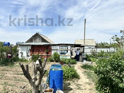Дача · 2 комнаты · 20 м² · 10 сот., Поселок Алмалы за 6 млн ₸ в Атырау