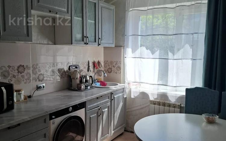 3-комнатная квартира · 57.5 м² · 3/5 этаж, ул. Царева 4 за 14.5 млн ₸ в Экибастузе — фото 2