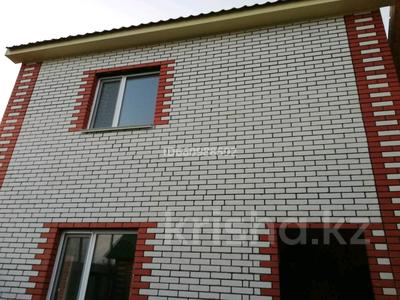 Дом · 3 комнаты · 60 м², Академика Асана Тайманова 82 — Габдулла Токая за 50 000 〒 в Уральске