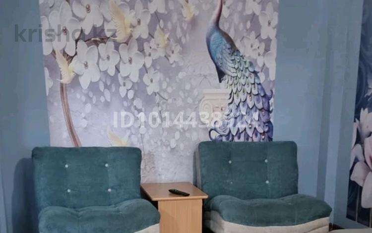 2-комнатная квартира · 48 м² · 3/5 этаж, Пр.Назарбаева 46/2 за 13 000 ₸ в Усть-Каменогорске — фото 2