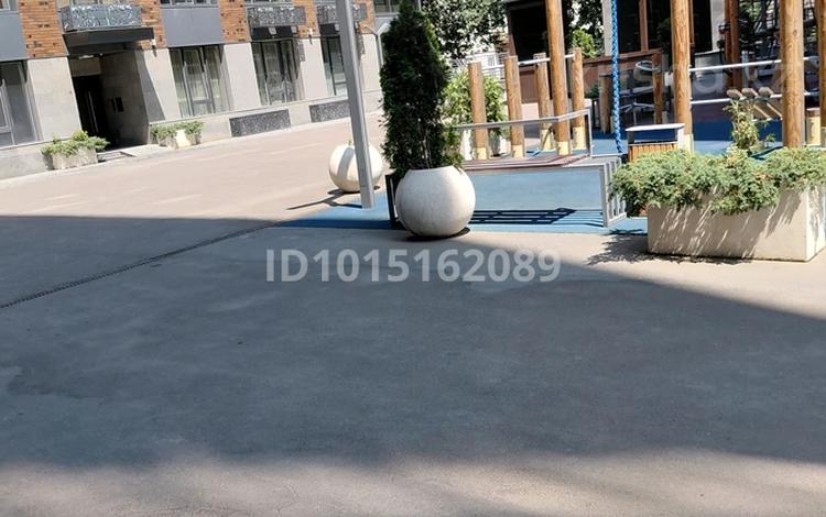 2-бөлмелі пәтер · 70 м² · 2/6 қабат, Абая 38, бағасы: 600 000 ₸ в Алматы, Бостандыкский р-н — фото 2