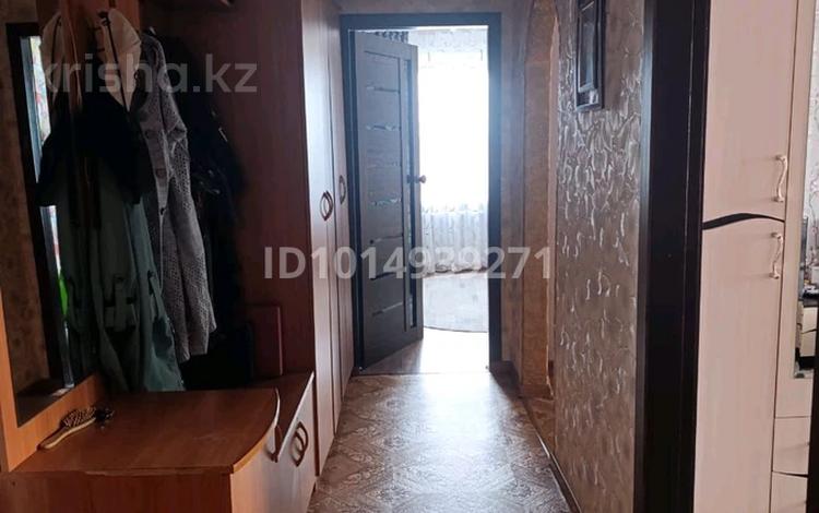 3-комнатная квартира · 59 м² · 5/5 этаж, Украинская 215 — светофор за 18 млн ₸ в Петропавловске — фото 2