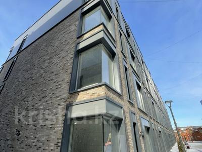 2-комнатная квартира · 90 м² · 4/4 этаж, Мкр. Ак Шагала 3 за 49.7 млн ₸ в Атырау