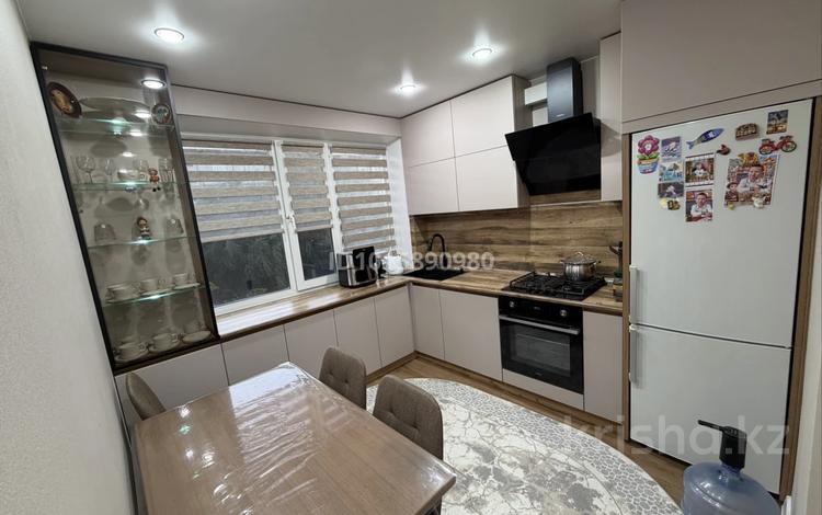 4-комнатная квартира · 85 м² · 4/6 этаж, 5В 10 за 19 млн ₸ в Житикаре — фото 2