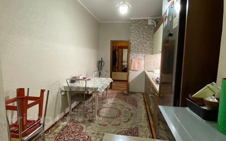 2-комнатная квартира · 57 м² · 4/5 этаж, мкр Тастак-3, Аносова за 37 млн ₸ в Алматы, Алмалинский р-н — фото 2