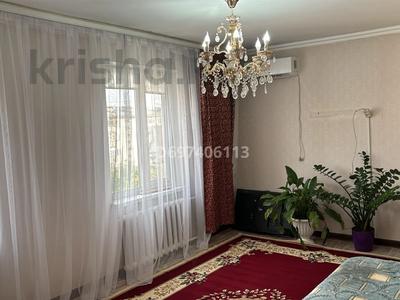 3-комнатная квартира · 60 м² · 5/5 этаж, Кунаева 42 за 150 000 〒 в Талдыкоргане, мкр Самал