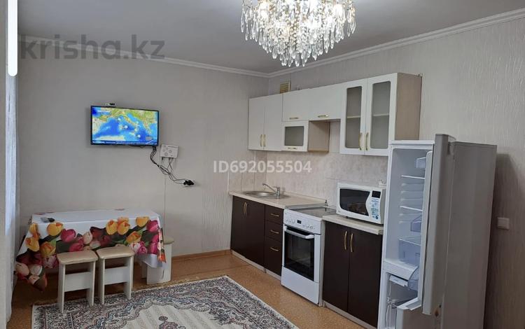 1-комнатная квартира, 35 м², 2/12 этаж помесячно, Чингиза Айтматова 36