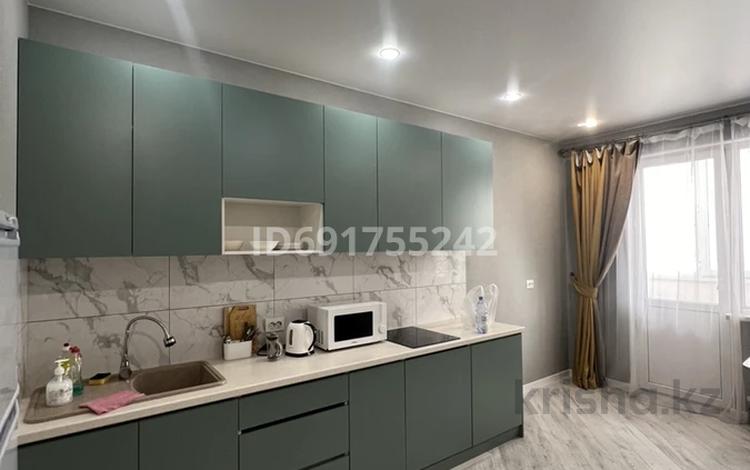 2-комнатная квартира · 50 м² · 2/12 этаж, мкр Акбулак, Дарабоз 77 — Напротив Алматы арена за 22 000 ₸ в Алатауский р-н — фото 2