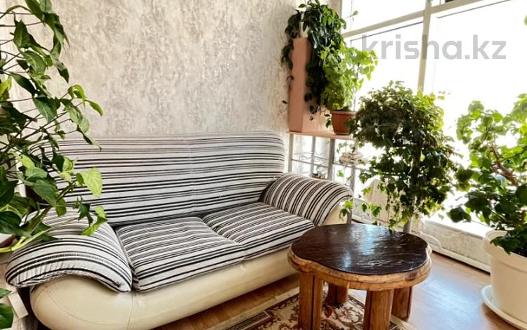 2-комнатная квартира · 100.1 м² · 2/10 этаж, Кумисбекова 3a за 35 млн ₸ в Астане, Сарыарка р-н — фото 4