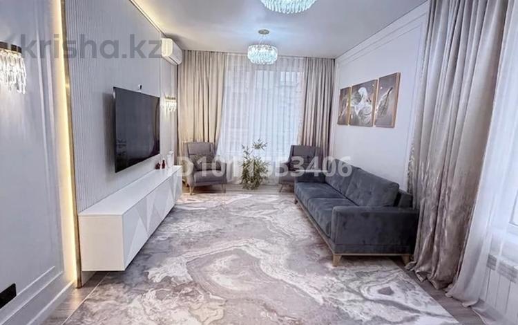 2-бөлмелі пәтер · 73 м² · 6/9 қабат, Утеген батыра 11, бағасы: 74 млн ₸ в Алматы, Ауэзовский р-н — фото 2