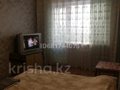 1-комнатная квартира, 38 м², 9/9 этаж посуточно, Чокина 34 за 6 000 〒 в Павлодаре