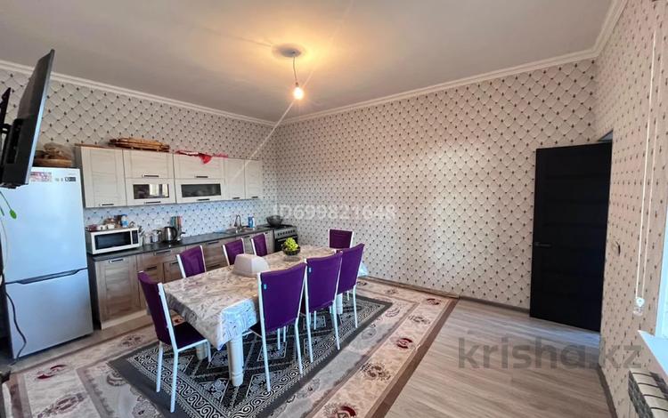 Отдельный дом · 3 комнаты · 80 м² · 8 сот., мкр Ынтымак , Жезказган 78 за 28 млн ₸ в Шымкенте, Абайский р-н — фото 2