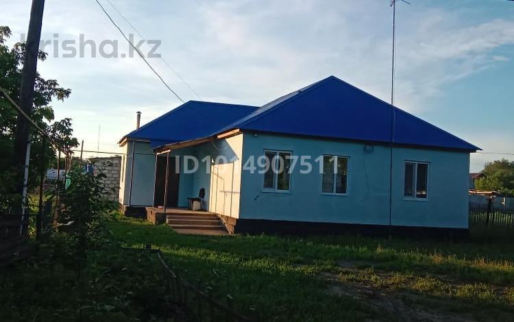 Жеке үй · 3 бөлме · 80 м² · 10 жүзд., Мектеп, бағасы: 15 млн ₸ в Актобе, жилой массив Курайлы — фото 2