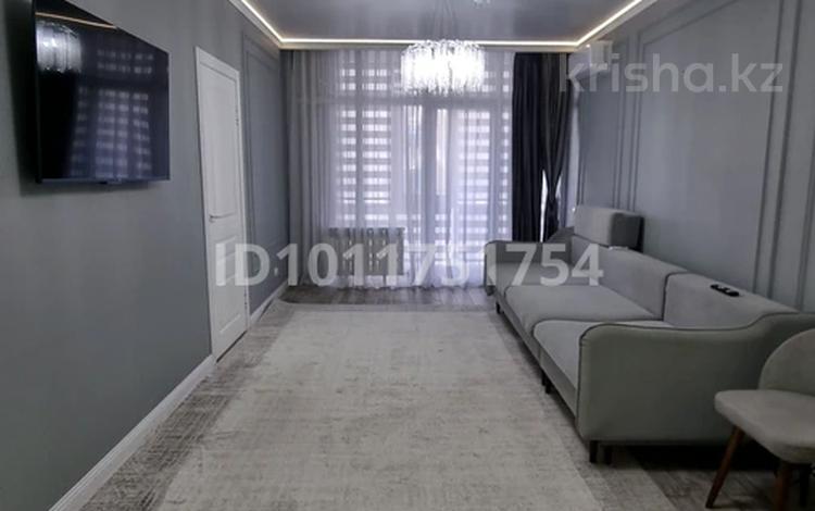 3-бөлмелі пәтер · 70.7 м² · 6/12 қабат, мкр Акбулак, Дарабоз — По Момышулы ост Кошкарбаева, бағасы: 48 млн ₸ в Алматы, Алатауский р-н — фото 2
