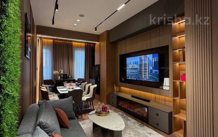 3-комнатная квартира · 80 м² · 7/18 этаж, Аль-Фараби 41 за 700 000 ₸ в Алматы, Бостандыкский р-н — фото 2