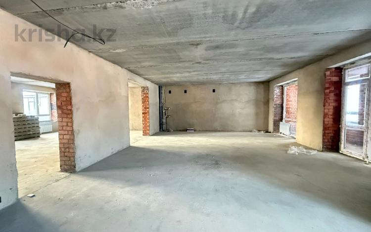 5-бөлмелі пәтер · 150.9 м², Шажимбаева, бағасы: ~ 67.9 млн ₸ в Петропавловске — фото 2