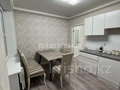 1-бөлмелі пәтер · 52 м² · 1/9 қабат, мкр Кунаева, Ул Самал 114, бағасы: 13 000 ₸ в Уральске
