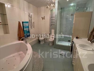 5-бөлмелі пәтер · 206 м² · 6/7 қабат, Хаджи Мукана 39, бағасы: 215 млн ₸ в Алматы, Медеуский р-н