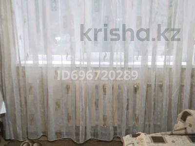 1-бөлмелі пәтер · 40 м² · 2/9 қабат, Ақсай-2 ш/а. 25 — Момышулы Толеби., бағасы: 9 000 ₸ в Алматы, Ауэзовский р-н