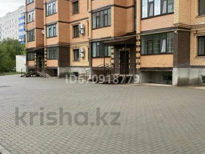 1-комнатная квартира, 51 м², 4/5 этаж, мкр Кунаева за 18.2 млн 〒 в Уральске, мкр Кунаева