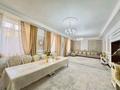Отдельный дом · 7 комнат · 455 м² · 10 сот., Самал 36 а за 110 млн ₸ в Кыргауылдах — фото 2