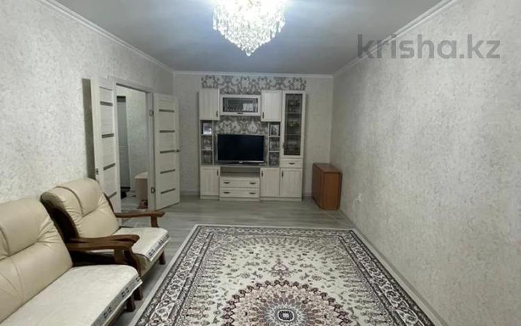 2-комнатная квартира, 61.9 м², 2/10 этаж, Набережная 82