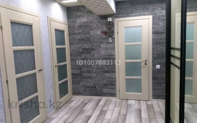 3-бөлмелі пәтер · 70 м² · 3/4 қабат, Маргулна 1б, бағасы: 18.5 млн ₸ в Экибастузе — фото 5