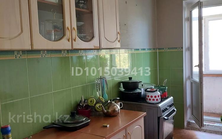 4-комнатная квартира · 77 м² · 5/5 этаж, Водник 3 87 за 25.5 млн ₸ в Боралдае (Бурундай), мкр Водник-3 — фото 2