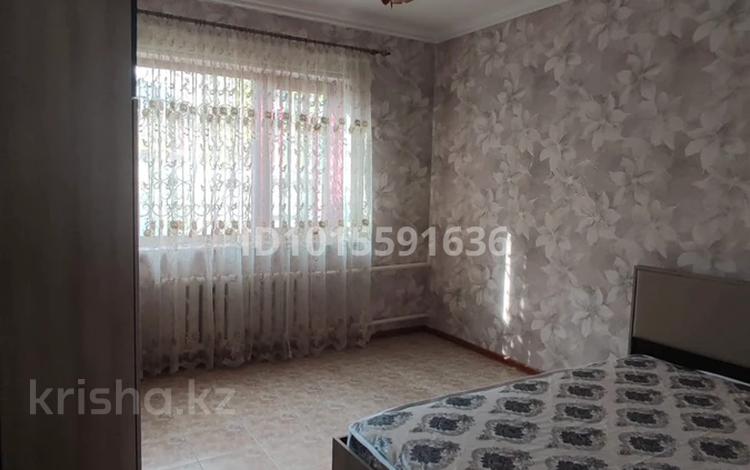 Отдельный дом · 3 комнаты · 100 м² · 7 сот., Акжол 1 за 250 000 ₸ в Каскелене — фото 2