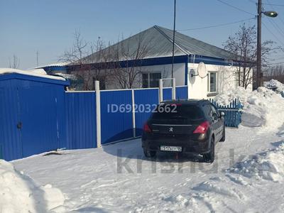 Отдельный дом · 4 комнаты · 72 м² · 4 сот., Мичурина 17 за 9 млн 〒 в Мамлютке