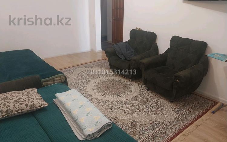 2-комнатная квартира · 54 м² · 1/6 этаж, Карагул батыра — Центр за 11 000 ₸ в Актобе — фото 2