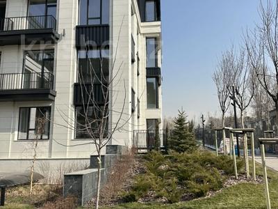 4-бөлмелі пәтер · 133.7 м² · 1/3 қабат, мкр Горный Гигант, Жамакаева 191, бағасы: 290 млн ₸ в Алматы, Медеуский р-н