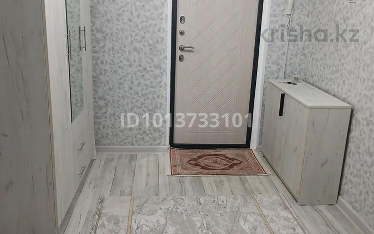 2-бөлмелі пәтер · 56 м² · 5/5 қабат, Молодёжный 11 — Больница, автовокзал,аптеки, магазины, рынок, кафе, бағасы: 7 млн ₸ в Кандыагаш — фото 2