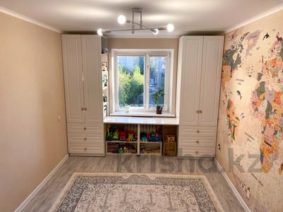 4-комнатная квартира · 111 м² · 4/5 этаж, Маресьева 82/2 — мед университета, остановка Сатпаева, баня Тамаша за 28 млн 〒 в Актобе