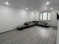 2-комнатная квартира · 80 м² · 2/5 этаж, Желтоксан 1/6 — ТД Караван, Ресторан Лазурный за 220 000 ₸ в Уральске — фото 4