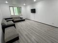 2-комнатная квартира · 80 м² · 2/5 этаж, Желтоксан 1/6 — ТД Караван, Ресторан Лазурный за 220 000 ₸ в Уральске — фото 5