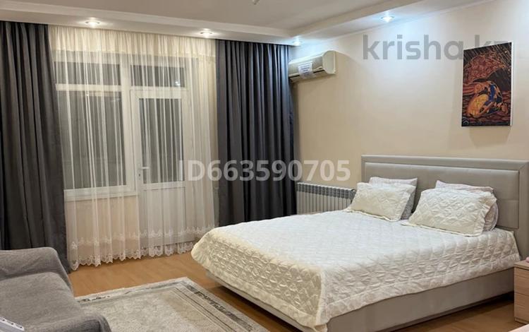 2-комнатная квартира · 60 м² · 3/3 этаж, Тауке-хан — Байтұрсынова за 15 000 ₸ в Шымкенте, Аль-Фарабийский р-н — фото 40
