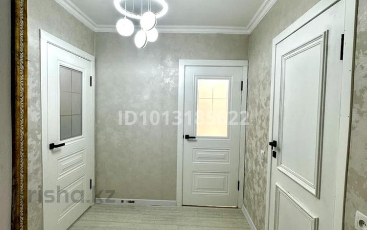 3-комнатная квартира · 64 м² · 2/2 этаж, Мпс 64 8 за 11 млн ₸ в Арыси — фото 9